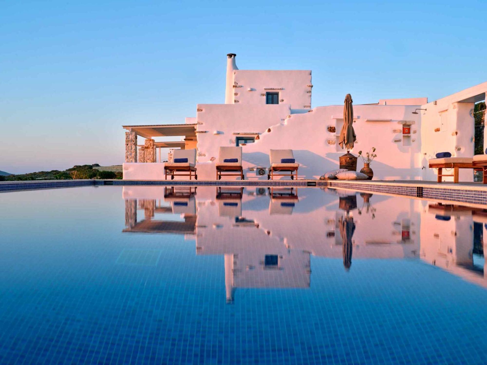 Luxurious Villa Pactia Amazing Pool Isterni  Luaran gambar
